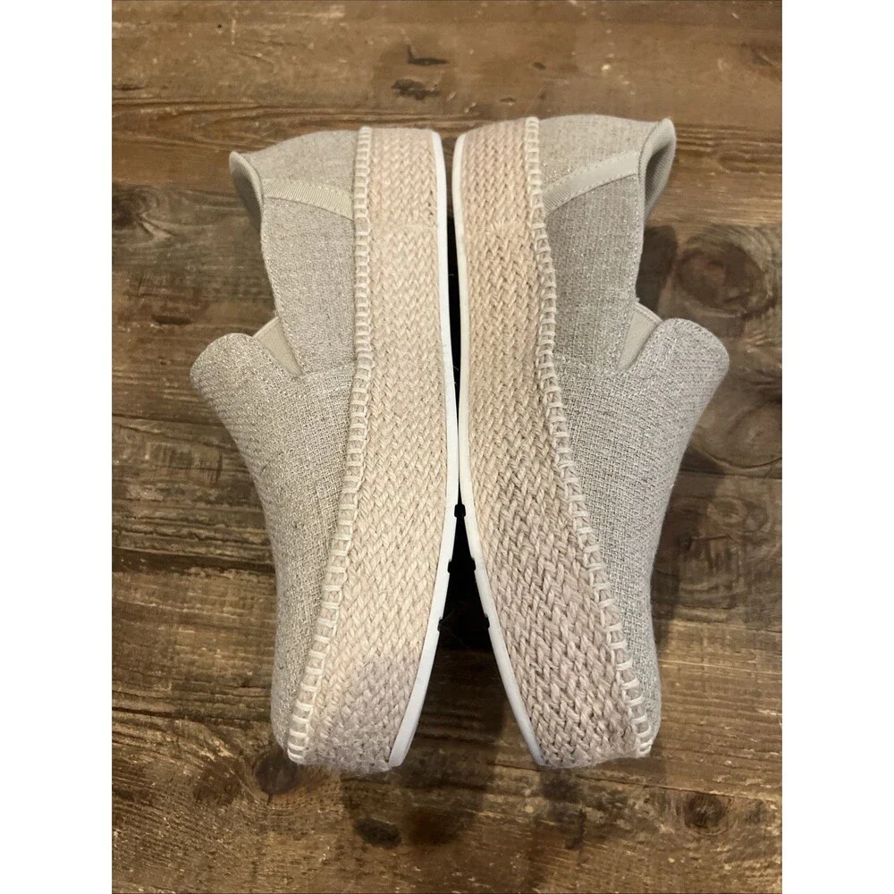 Skechers Martha Stewart BOBS Sesame By the Bay Natural Tan Slip Ons, 9.5